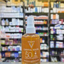 Vichy capital solar protective water 200mg 50+